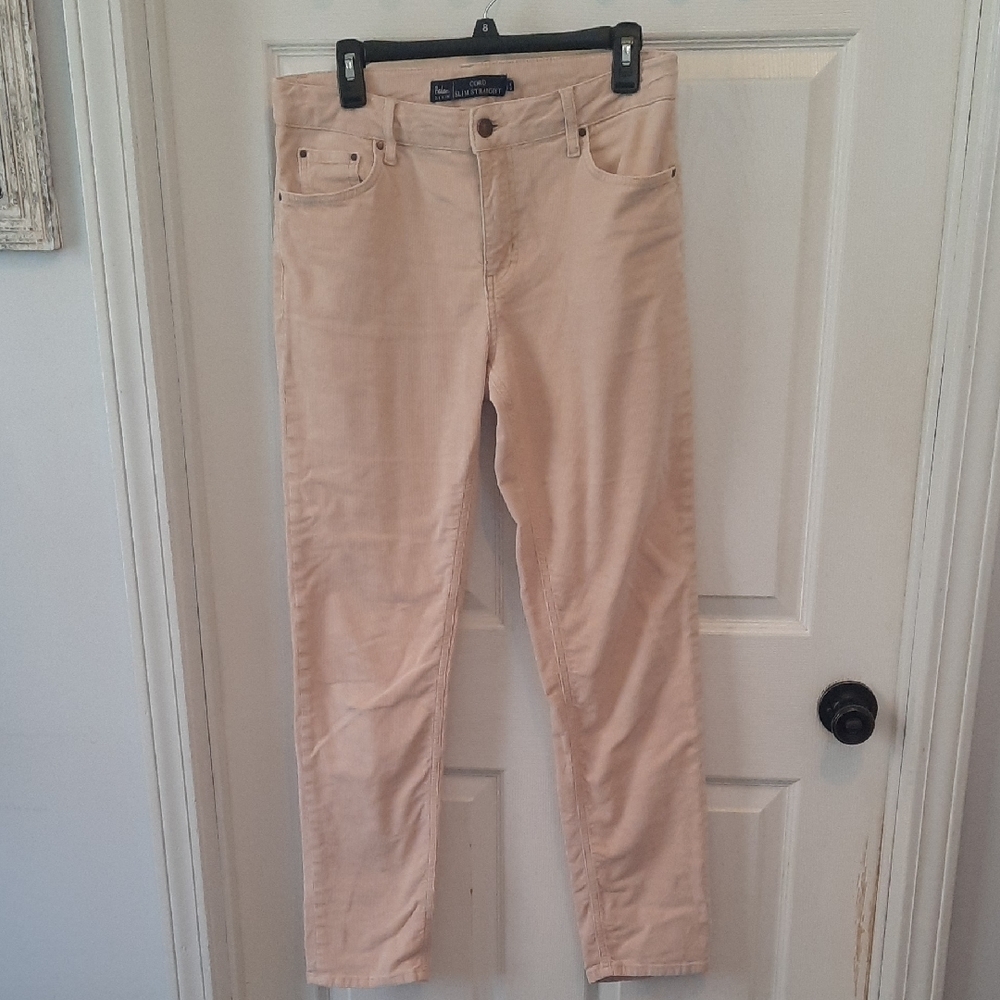Tan Boden Cords Size 8L